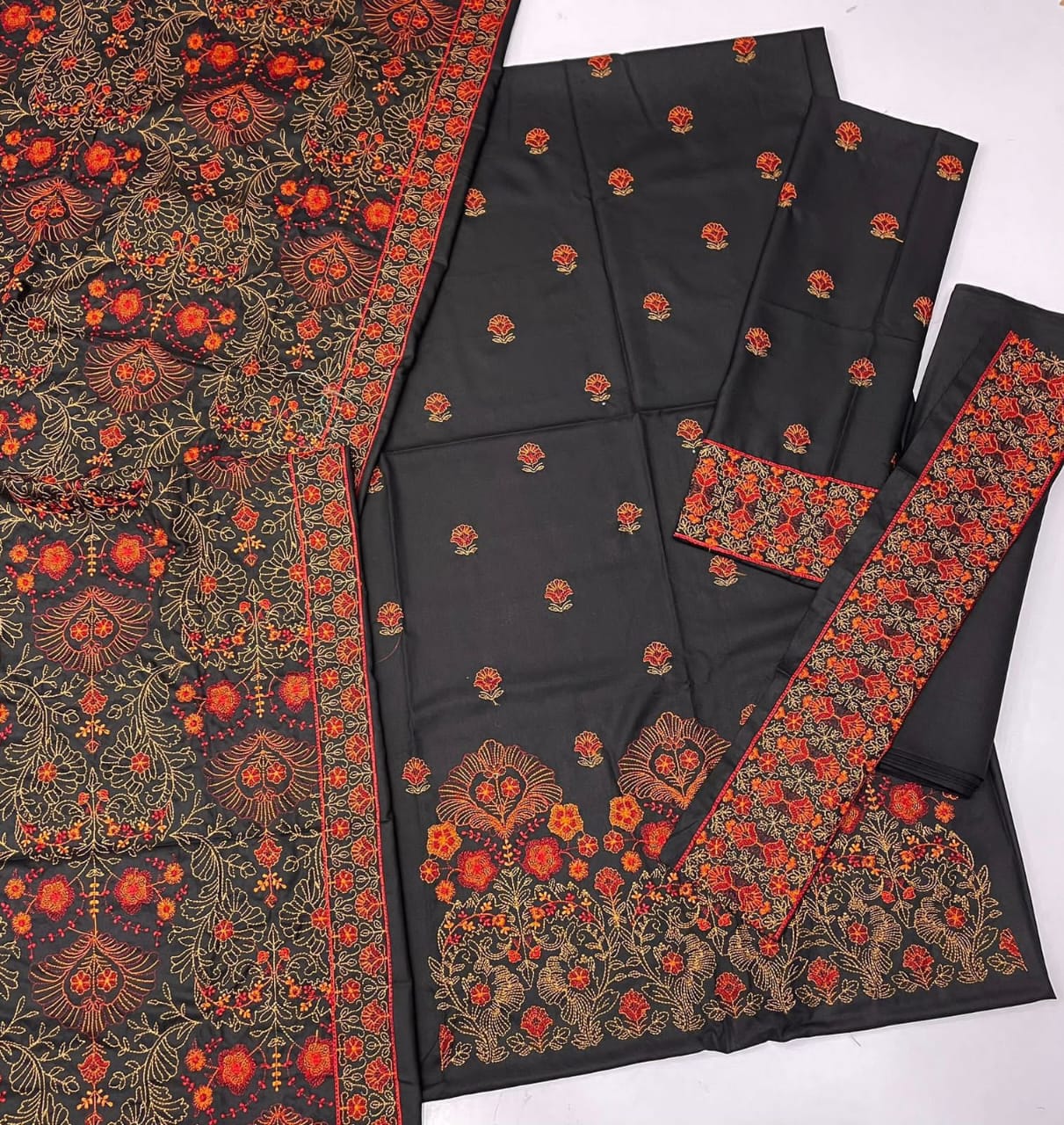 Luxury Embroidered 3pc STUFF: Best Quality Air jet Dhanak Fabric