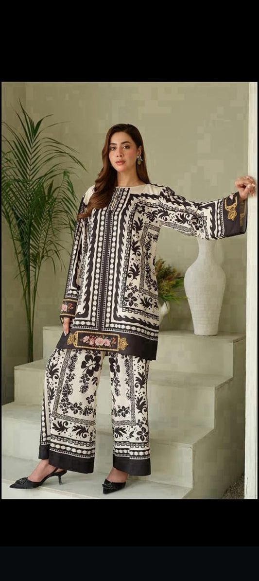 3pc &nbsp;Shamooz Silk Fabric detail*&nbsp;